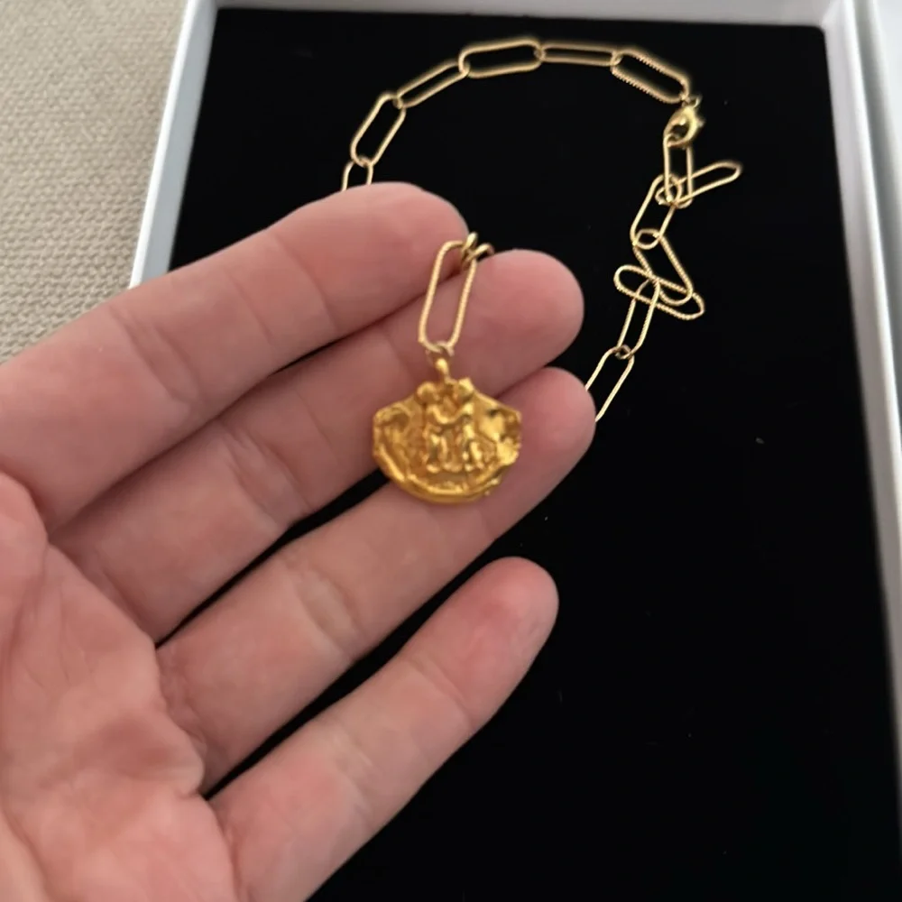 NIB Aligheri Gemini twins necklace with link chain. Sold out - Picture 2 of 4